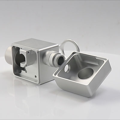 อลูมิเนียมกลึง CNC แบบกำหนดเองชุบแข็งชิ้นส่วนเครื่องจักรกล CNC ความแม่นยำสูง